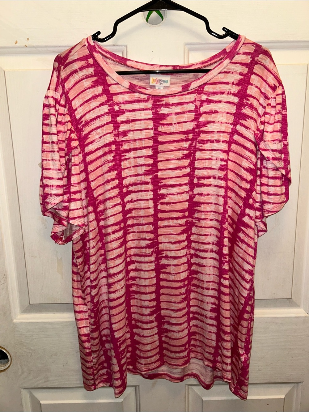 LuLaRoe Pink and White Short Sleeve Tie-Dye Top
